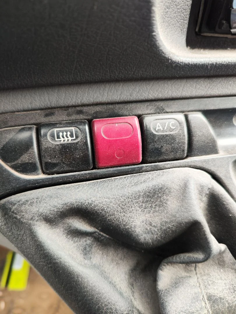 Foto de WARNING CITROEN JUMPY 2.0 HDi CAT (RHX / DW10BTED) (94 CV / 69 KW)
