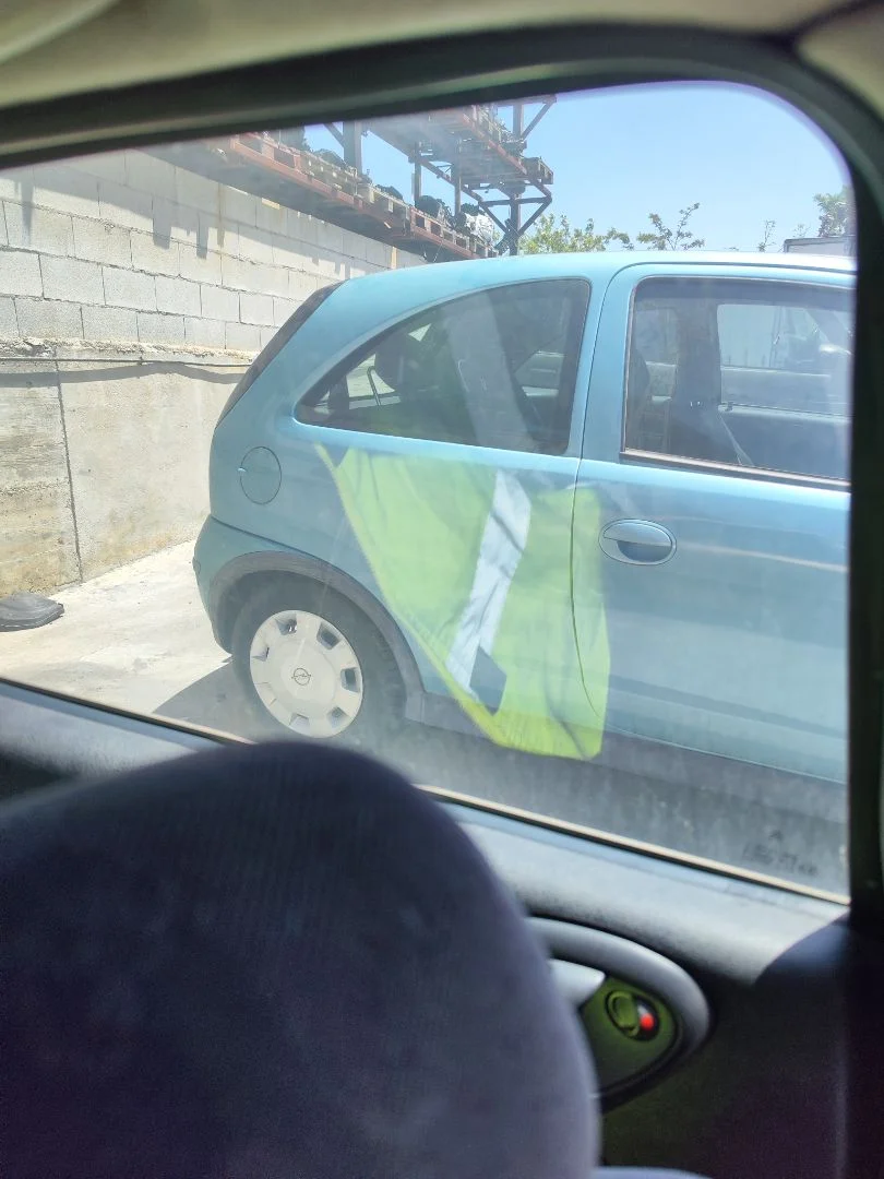 Foto de LUNA TRASERA IZQUIERDA CITROEN XSARA BERLINA 1.6 16V CAT (NFU / TU5JP4) (109 CV / 80 KW) referencia 920397