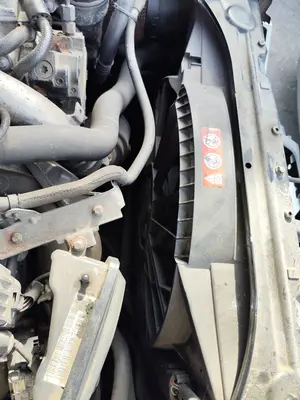 Foto de ELECTROVENTILADOR MERCEDES-BENZ CLASE E (BM 211) BERLINA 3.0 CDI CAT (190 CV / 140 KW)