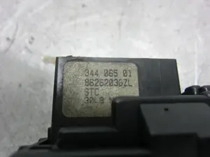Foto de MANDO LIMPIA PEUGEOT 306 3/5 PT. / 4 PT. (S2) 2.0 HDi CAT (90 CV / 66 KW) referencia 34406501 foto 2