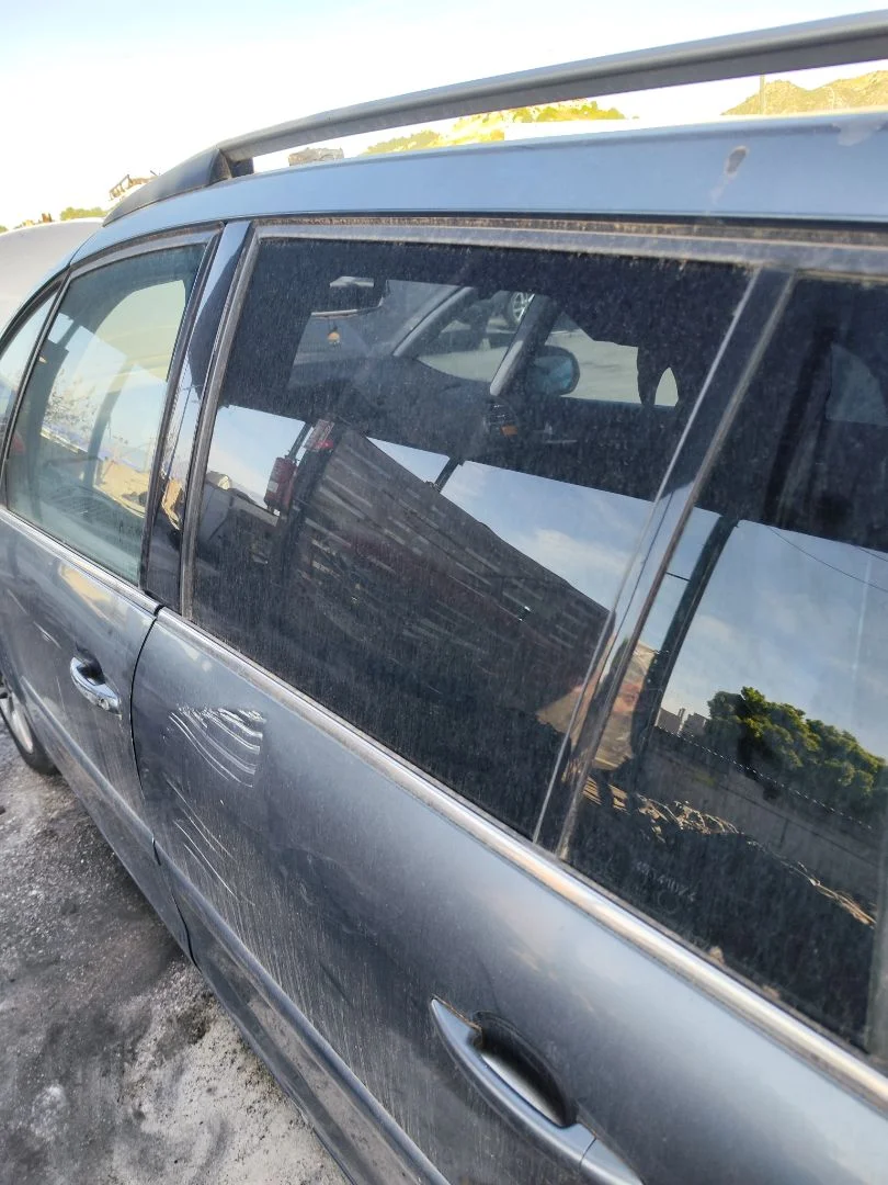 Foto de LUNA TRASERA IZQUIERDA CITROEN GRAND C4 PICASSO 1.6 16V HDi FAP (109 CV / 80 KW)