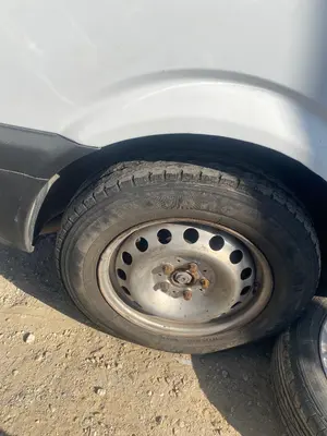 Foto de RUEDA DE REPUESTO MERCEDES-BENZ VITO MIXTO (639) 2.1 CDI CAT (109 CV / 80 KW) referencia A6394013002 foto 7
