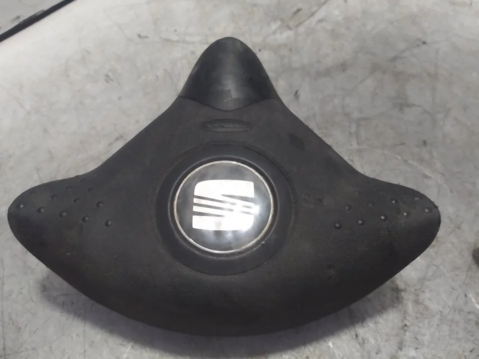 Foto de AIRBAG DELANTERO IZQUIERDO SEAT IBIZA (6K1) 1.9 SDI (68 CV / 50 KW) referencia 119024005A