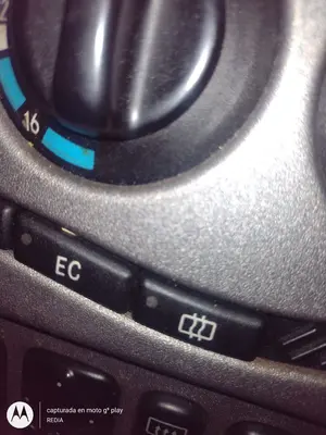 Foto de INTERRUPTOR MERCEDES-BENZ CLASE A (BM 168) 1.6 CAT (102 CV / 75 KW)