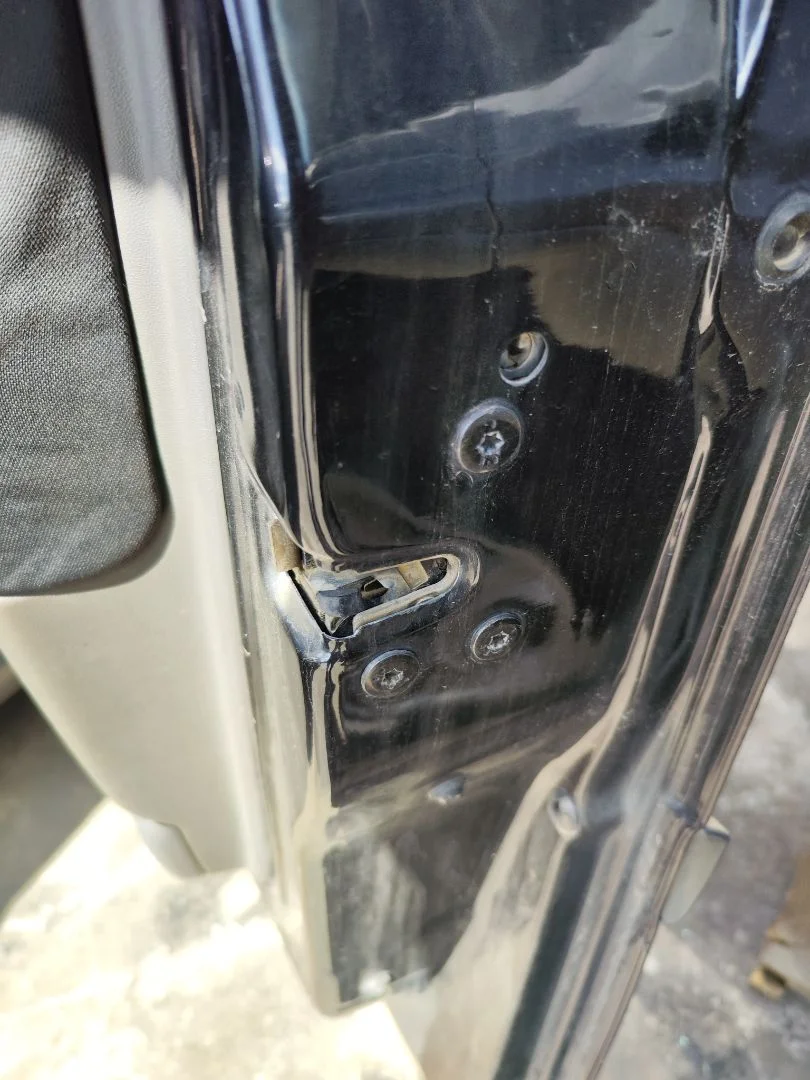 Foto de CERRADURA PUERTA DELANTERA DERECHA RENAULT SCENIC II (JM) 1.9 dCi Diesel (120 CV / 88 KW)