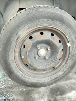 Foto de LLANTA CITROEN BERLINGO