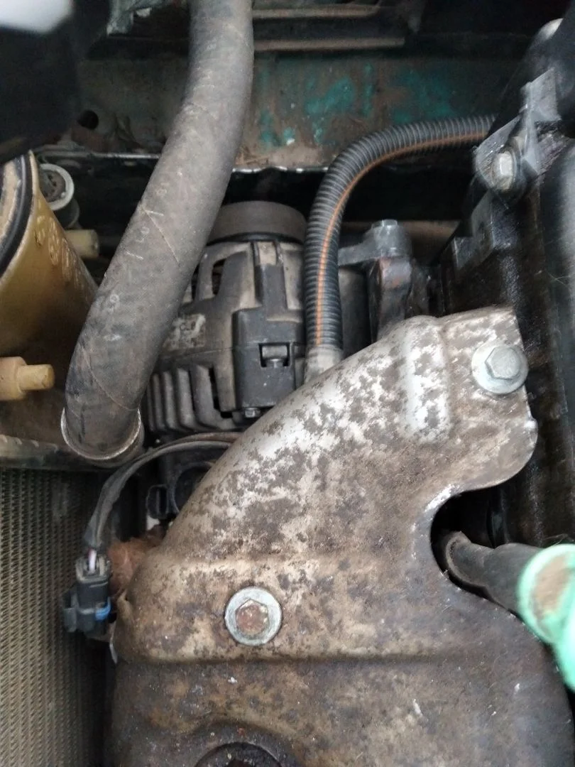 Foto de ALTERNADOR PEUGEOT 106 (S2) 1.1 (60 CV / 44 KW)
