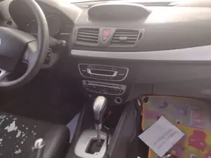 Foto de VENTILADOR CALEFACCION RENAULT MEGANE III BERLINA 5P 2.0 16V (140 CV / 103 KW)