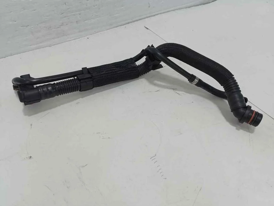 Foto de TUBO PORSCHE MACAN (95BA) referencia 10688000608