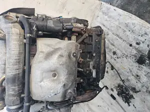 Foto de MOTOR COMPLETO RENAULT LAGUNA (B56) referencia G8T foto 9