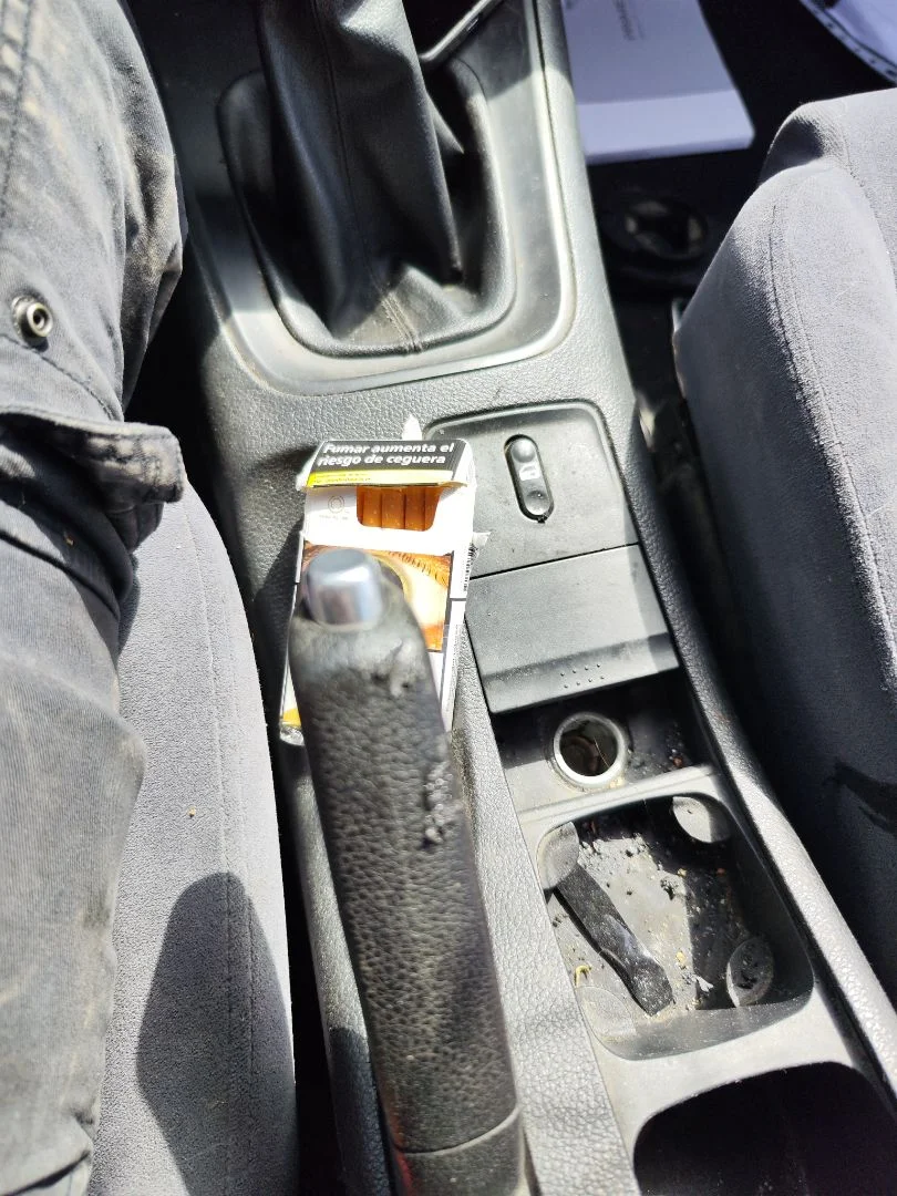 Foto de PALANCA FRENO NISSAN PRIMERA BERLINA (P12) 1.9 16V Turbodiesel CAT (120 CV / 88 KW) referencia 36010BA00A