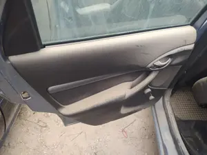Foto de RETENEDOR PUERTA FORD FOCUS BERLINA (CAK) 1.6 16V CAT (101 CV / 74 KW) referencia 4143688