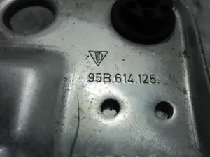 Foto de NO IDENTIFICADO PORSCHE MACAN (95BA) referencia 95B614125 foto 4