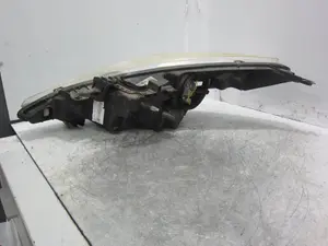 Foto de FARO DERECHO PEUGEOT 207 CC CABRIO-COUPÉ 1.6 16V (120 CV / 88 KW) referencia 9680131280 foto 7