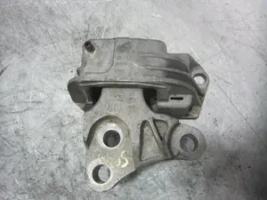 Foto de SOPORTE MOTOR DERECHO FIAT 500X (334) 2.0 16V Multijet CAT (140 CV / 103 KW) referencia 00520259080