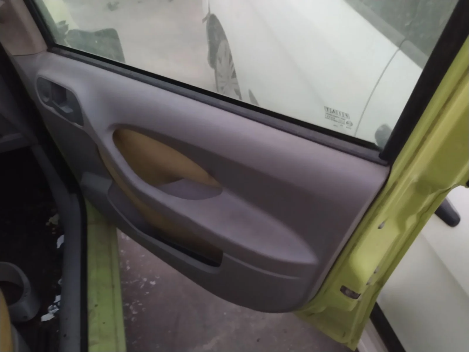 Foto de CERRADURA PUERTA DELANTERA DERECHA FIAT II PANDA (169) 1.2 CAT (60 CV / 44 KW) referencia 0051917878