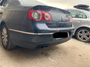 Foto de PARAGOLPES TRASERO VOLKSWAGEN PASSAT BERLINA (3C2) 2.0 TDI (140 CV / 103 KW)
