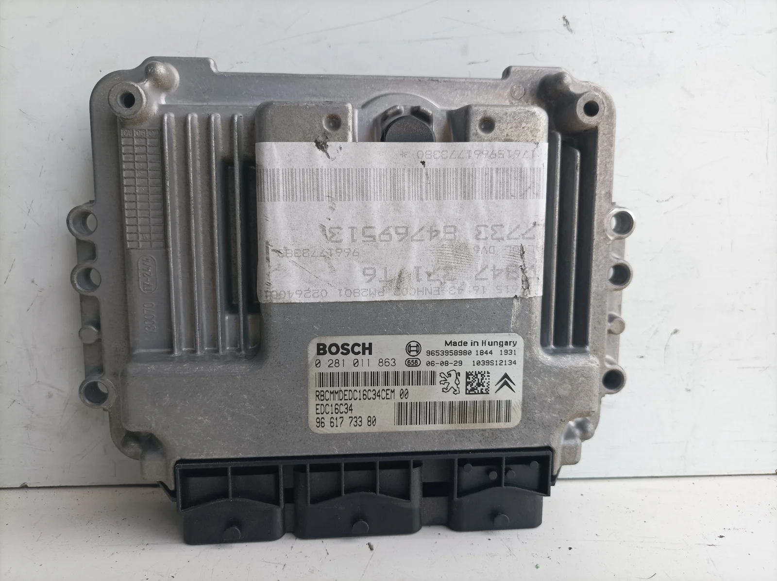 Foto de CENTRALITA MOTOR UCE PEUGEOT 207 referencia 0281011863