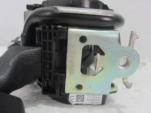 Foto de CINTURON SEGURIDAD DELANTERO IZQUIERDO RENAULT CLIO IV GRANDTOUR 0.9 Energy (90 CV / 66 KW) referencia 6206889AAH foto 2