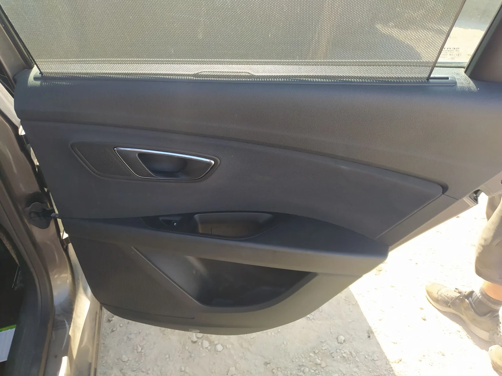 Foto de MANDO ELEVALUNAS TRASERO DERECHO SEAT LEON ST 5F8 1.6 TDI (105 CV / 77 KW)
