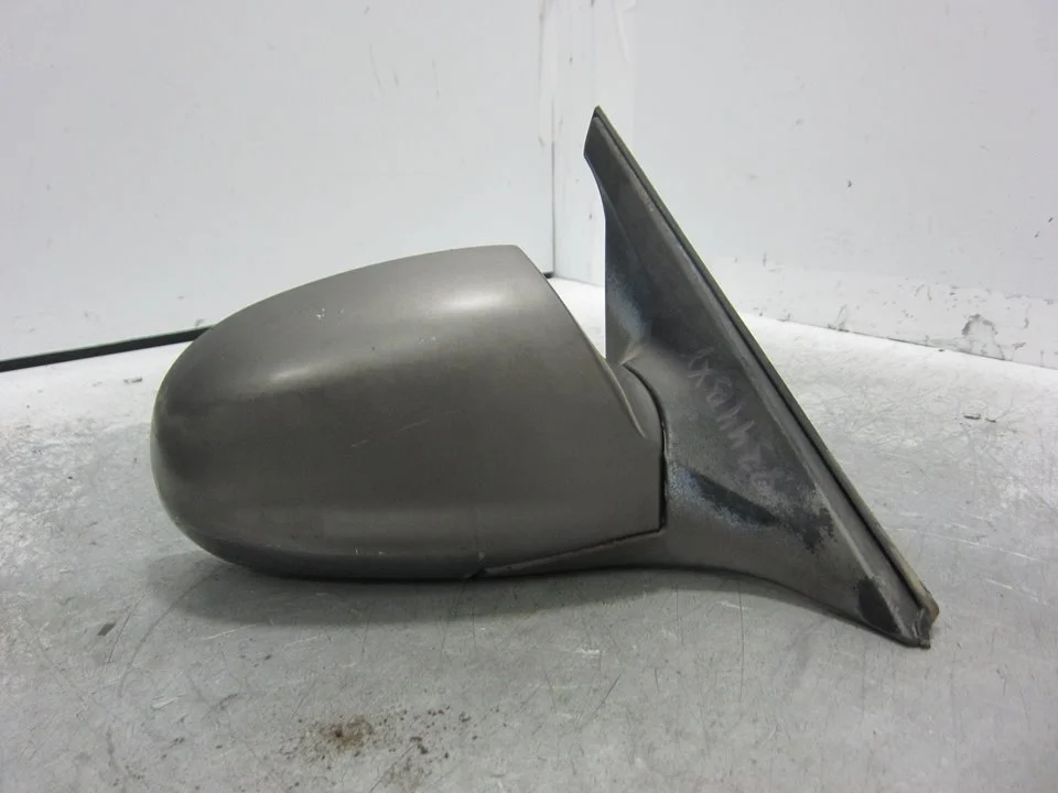 Foto de RETROVISOR DERECHO HYUNDAI ACCENT (LC) 1.5 12V CAT (90 CV / 66 KW) referencia E4012130