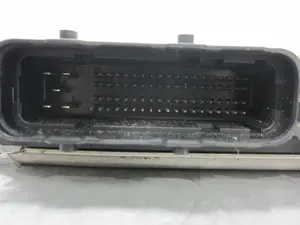 Foto de CENTRALITA MOTOR UCE HYUNDAI ACCENT (LC) 1.5 12V CAT (90 CV / 66 KW) referencia 3911026640 foto 3