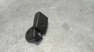 Foto de ENGANCHE CINTURON TRASERO DERECHO OPEL CORSA D 1.4 16V (90 CV / 66 KW) referencia 13276908 foto 2
