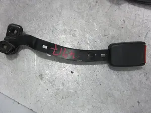 Foto de ENGANCHE CINTURON DELANTERO DERECHO SEAT LEON (1M1) 1.9 TDI (110 CV / 81 KW) referencia 1J4858472