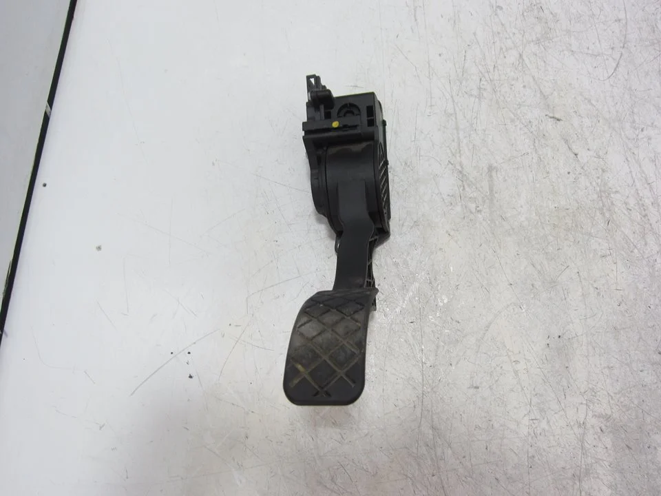 Foto de PEDAL ACELERADOR SKODA FABIA (5J2) 1.2 (60 CV / 44 KW) referencia 0280755063