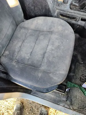 Foto de ASIENTO DELANTERO DERECHO LAND ROVER DISCOVERY 2.7 Td V6 CAT (190 CV / 140 KW)