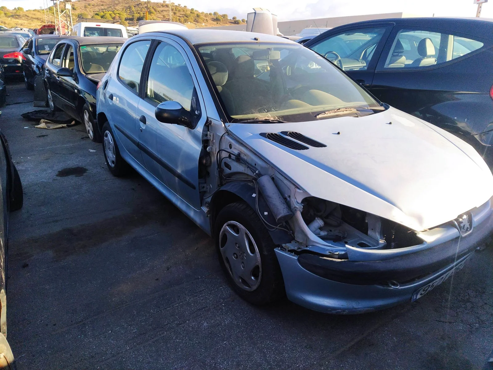 Foto de LUNA DELANTERA DERECHA PEUGEOT 206 1.6 (88 CV / 65 KW) referencia 9202F4