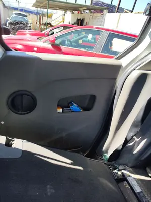 Foto de GUARNECIDO PUERTA TRASERA DERECHA RENAULT KANGOO II (F/KW0) 1.5 dCi Diesel CAT (86 CV / 63 KW) referencia 8200547473