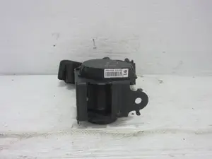 Foto de CINTURON SEGURIDAD TRASERO IZQUIERDO RENAULT CLIO IV GRANDTOUR 0.9 Energy (90 CV / 66 KW) referencia 888401878R foto 1