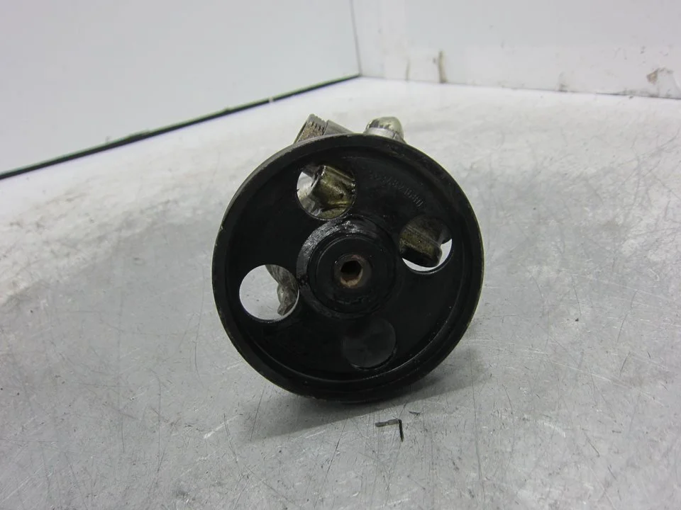 Foto de BOMBA DIRECCION CITROEN BERLINGO referencia 9631923680