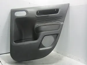 Foto de GUARNECIDO PUERTA TRASERA DERECHA CITROEN C4 CACTUS 1.2 12V VTi (82 CV / 60 KW) referencia 98011898ZD