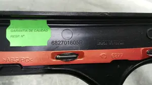 Foto de NO IDENTIFICADO RENAULT CAPTUR I 1.5 dCi Diesel FAP (110 CV / 81 KW) referencia 682701605R foto 2