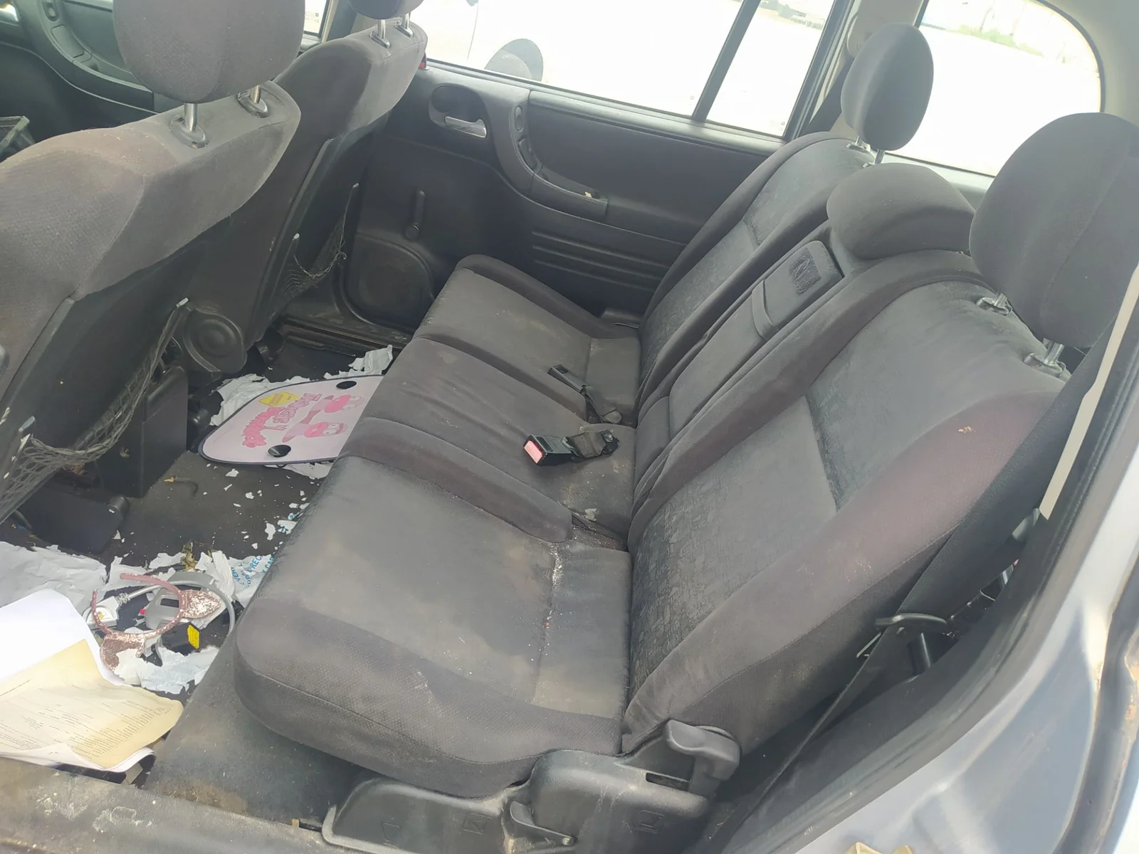 Foto de ASIENTOS TRASERO DERECHO OPEL ZAFIRA A 2.0 DTI (101 CV / 74 KW)