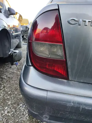 Foto de PILOTO TRASERO IZQUIERDO CITROEN C5 BERLINA 2.0 HDi (109 CV / 80 KW)