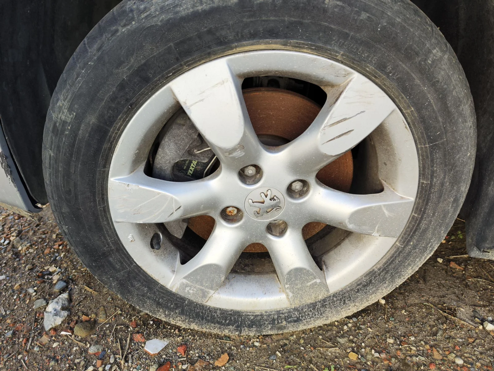 Foto de LLANTA PEUGEOT 307 BREAK/ SW (S2) 2.0 16V HDi FAP CAT (RHR / DW10BTED4) (136 CV / 100 KW)