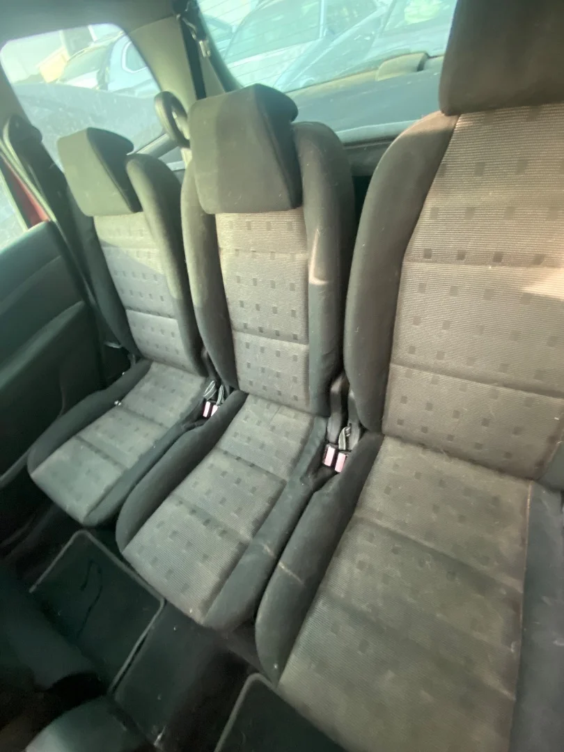 Foto de ASIENTO TRASERO MEDIO PEUGEOT 307 BREAK / SW (S1)(04.2002) 2.0 16V HDi FAP CAT (RHR / DW10BTED4) (136 CV / 100 KW)