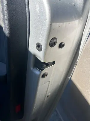 Foto de CERRADURA PUERTA TRASERA DERECHA AUDI A3 SPORTBACK (8PA) 2.0 16V TFSI (200 CV / 147 KW) referencia 4F0839015