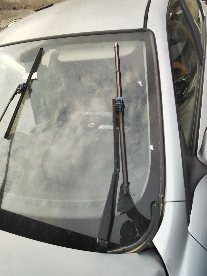 Foto de BRAZO LIMPIA DELANTERO IZQUIERDO ALFA ROMEO 159 (140) 1.9 JTD (M) 16V CAT (150 CV / 110 KW) referencia 60699859SX