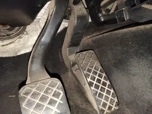 Foto de POTENCIOMETRO PEDAL VOLKSWAGEN PASSAT BERLINA (3B2) 1.9 TDI (110 CV / 81 KW) referencia 8D1721140B