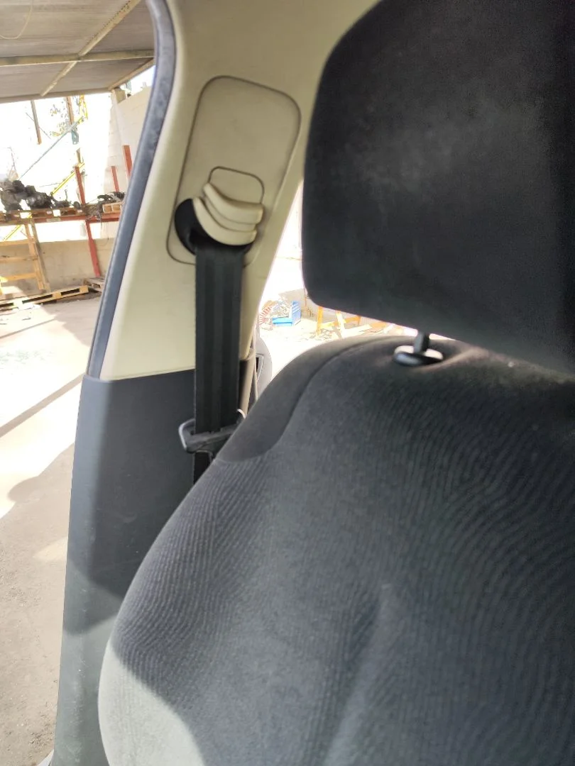 Foto de CINTURON SEGURIDAD DELANTERO DERECHO CITROEN C4 BERLINA 1.6 16V HDi (90 CV / 66 KW)