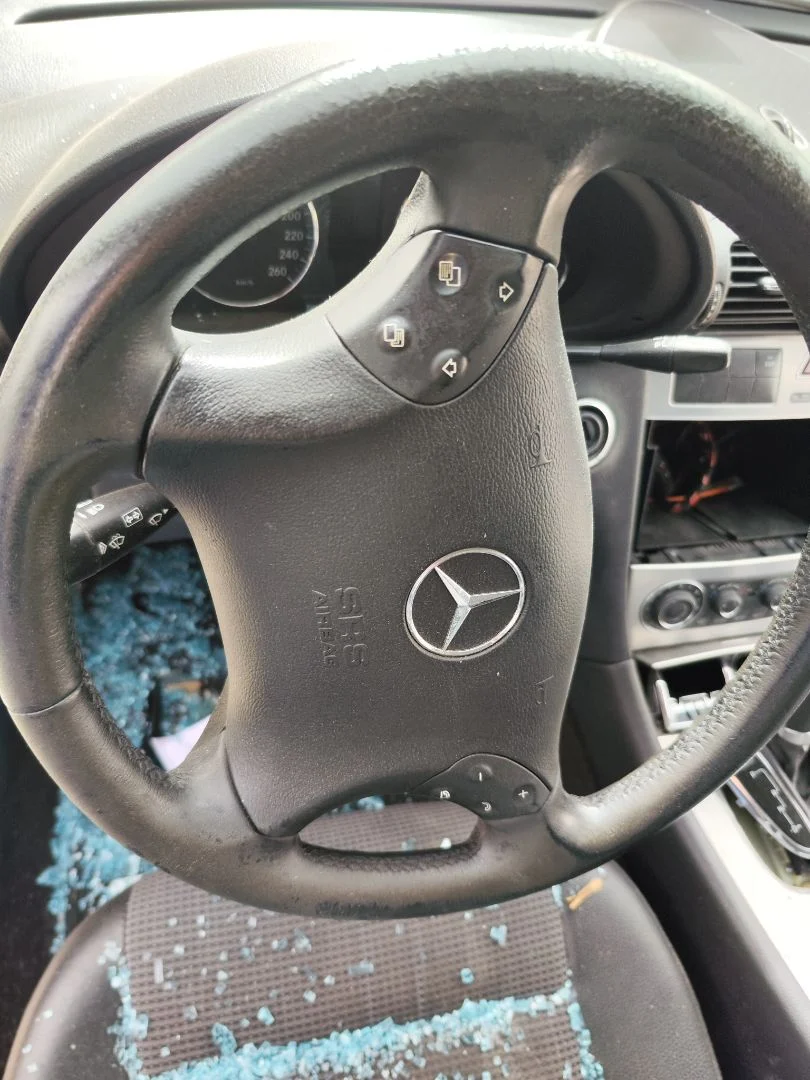Foto de AIRBAG DELANTERO IZQUIERDO MERCEDES-BENZ CLASE C (BM 203) BERLINA 3.0 CDI CAT (224 CV / 165 KW)