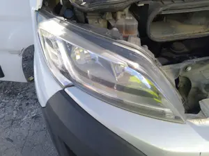 Foto de FARO DERECHO FIAT DUCATO 3 MAXI FURGÓN TS 35 (295) 2.3 JTD CAT (131 CV / 96 KW) referencia 1374292080