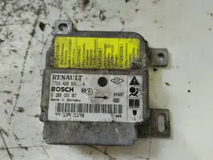 Foto de CENTRALITA AIRBAG RENAULT CLIO II FASE I (B/CB0) 1.2 (58 CV / 43 KW) referencia 7700428310A foto 1