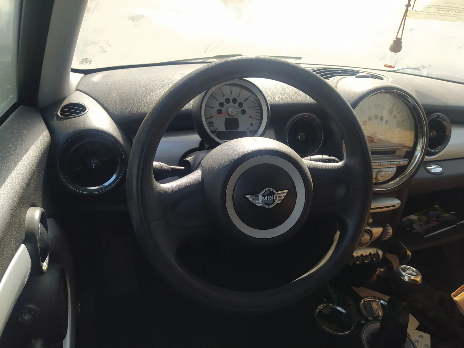 Foto de COLUMNA DIRECCION MINI MINI (R56) 1.4 16V CAT (95 CV / 70 KW)