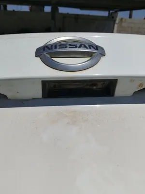 Foto de MANETA EXTERIOR MALETERO / PORTON NISSAN MICRA (K14) 1.0 12V CAT (71 CV / 52 KW)
