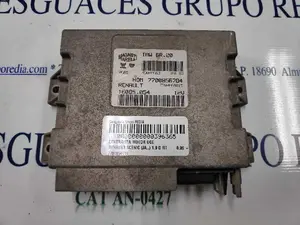 Foto de CENTRALITA MOTOR UCE RENAULT SCENIC I (JA...) 1.9 dTi Diesel CAT (98 CV / 72 KW) referencia HOM7700856784 foto 1